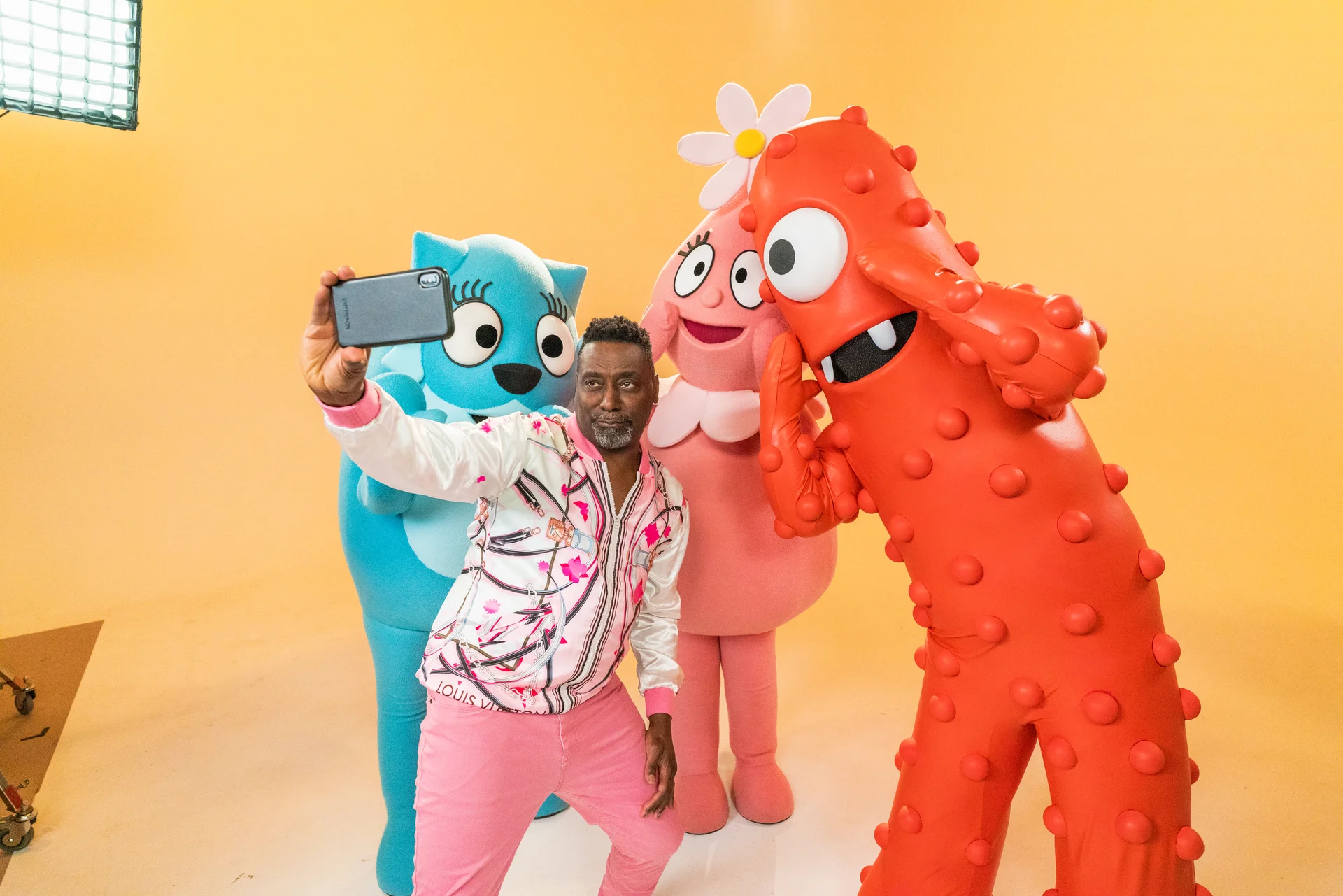 Yo Gabba GabbaLand! — guest on set